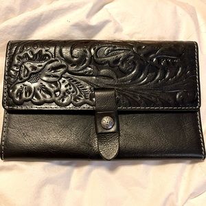 Patricia Nash Italian leather wallet